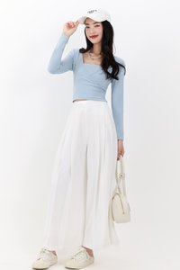 Pixa Pleated Highwaist Pants in White ( Petite Length )