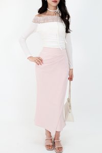 Odenne Overlap Ruched Midi Skirt in Pastel Pink ( Petite Length )