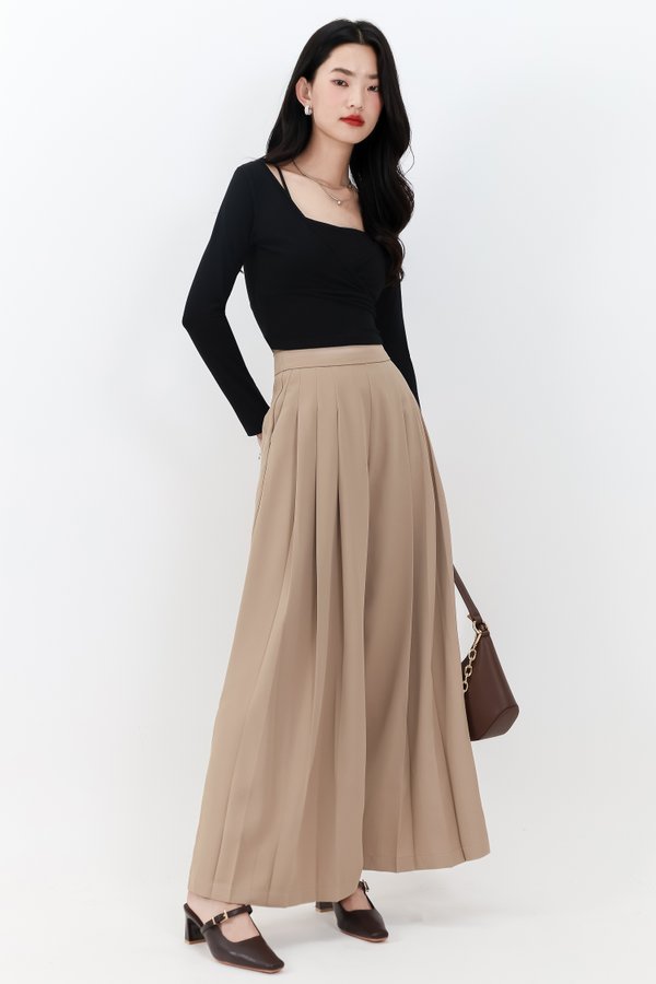 Pixa Pleated Highwaist Pants in Light Brown ( Regular Length )