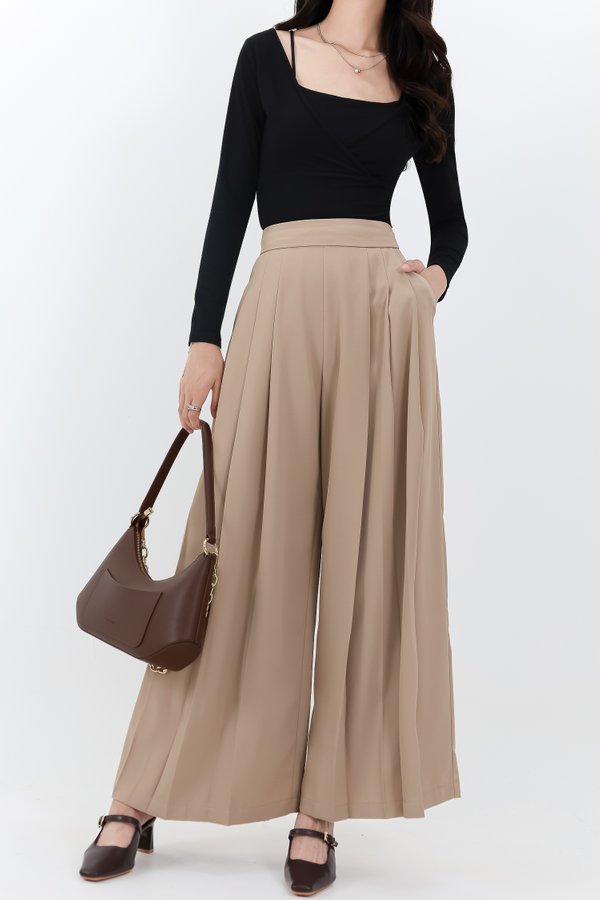 Pixa Pleated Highwaist Pants in Light Brown ( Regular Length )