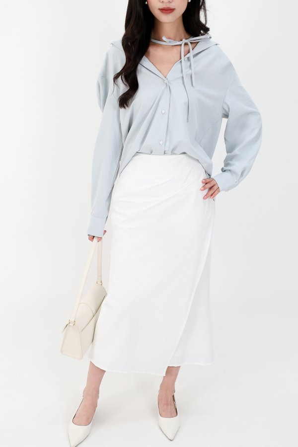 Odenne Overlap Ruched Midi Skirt in White ( Petite Length )