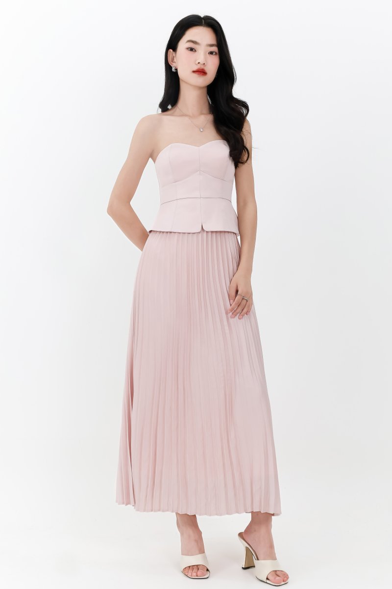 Cecelia Co-ord Pleated Skirt in Pastel Pink ( Petite Length )