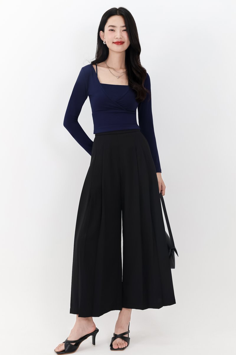 Lara Layered Sleeved Top in Navy