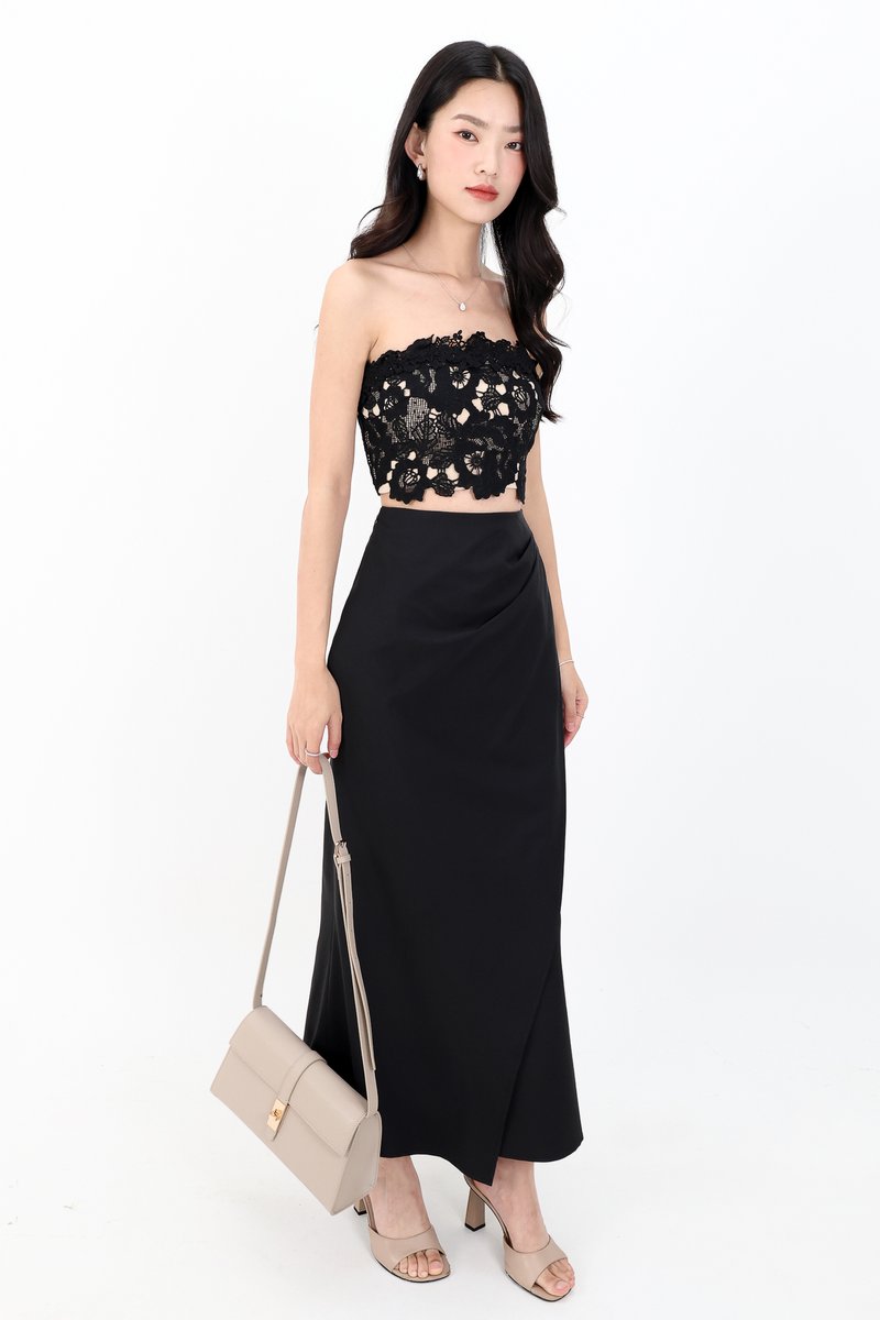 Odenne Overlap Ruched Midi Skirt in Black ( Regular Length )