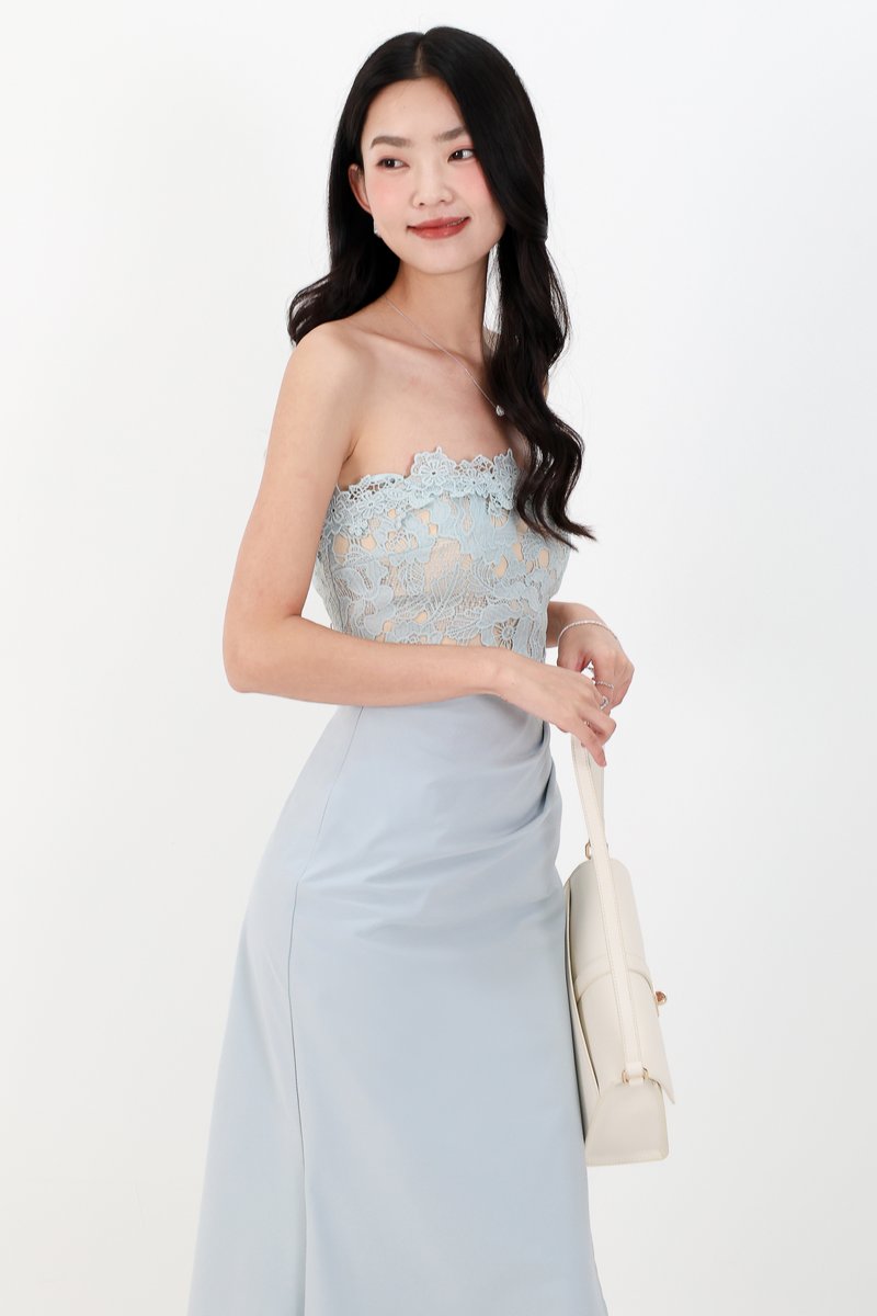 Corey Crochet Top in Blue x Nude