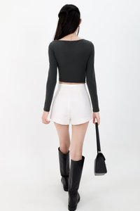 Diara Diagonal Sleeved Top in Muted Dark Forest