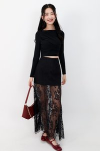 Diara Diagonal Sleeved Top in Black