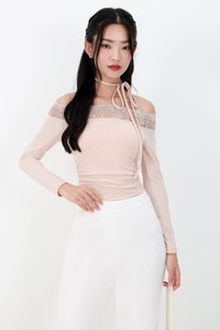 DEFECT | Leora Lace Offshoulder Top in Nude Blush in S