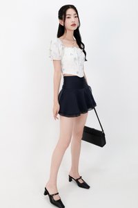 RESTOCKS | Cammie Corset Sleeved Top in Blue Florals