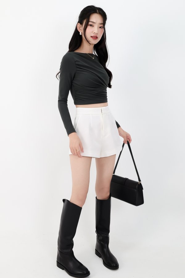 Casa Co-ord Highwaist Shorts in White