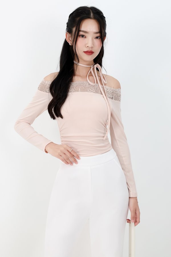 Leora Lace Offshoulder Top in Nude Blush