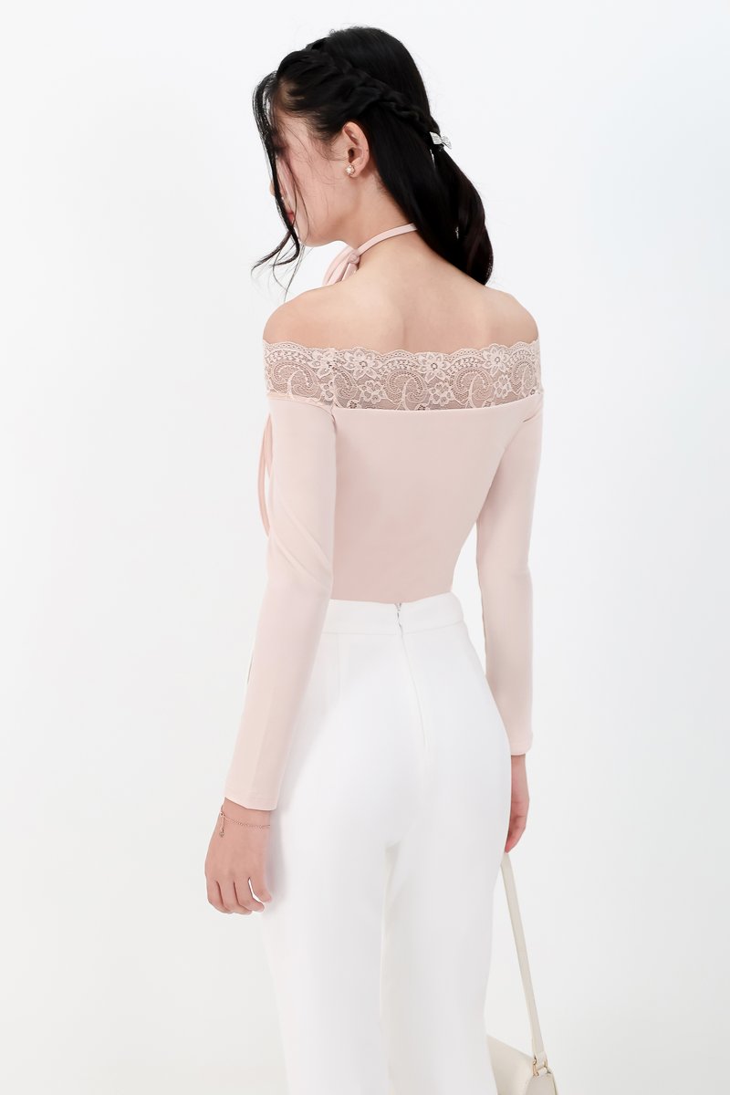 Leora Lace Offshoulder Top in Nude Blush
