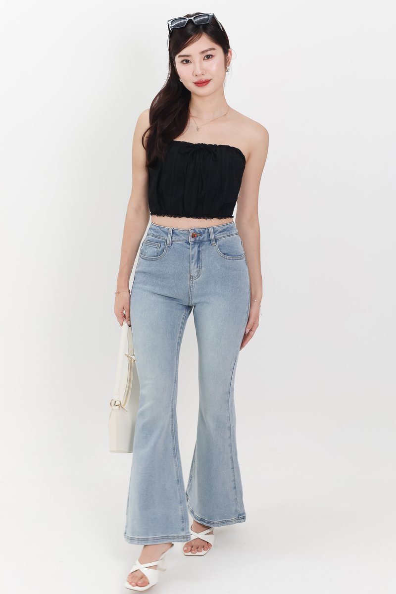 Fae Fit & Flare Denim Jeans V2 in Light Wash ( Regular Length ) Fae Fit & Flare Denim Jeans V2 in Light Wash ( Regular Length )