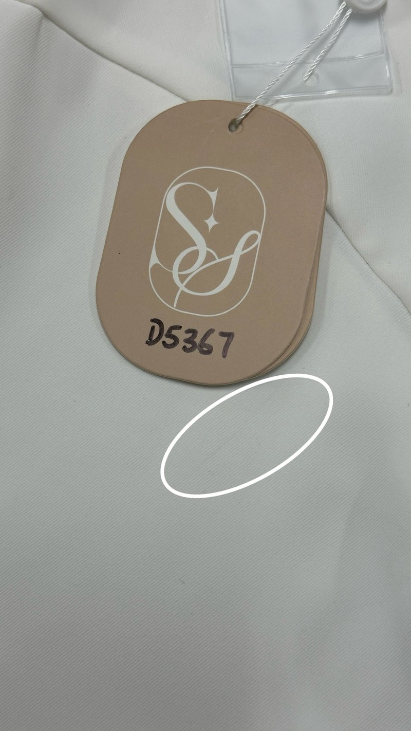 DEFECT | Men Mandarin Collar Shirt in White in L