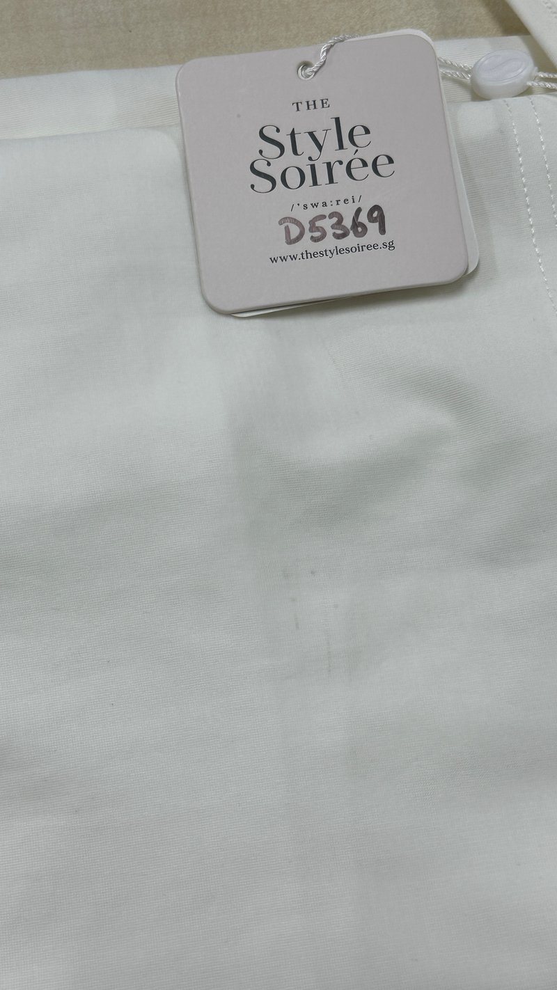 DEFECT | Rindie Ruched Slit Dress in White in M DEFECT | Rindie Ruched Slit Dress in White in M