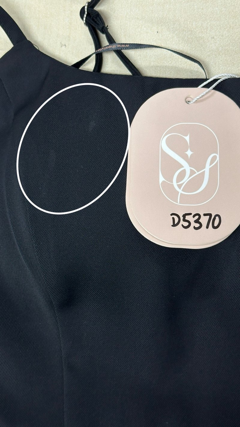 DEFECT | Prestine Pleat Midi Dress in Black in XXS