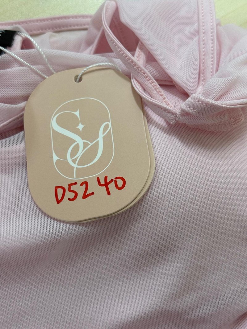DEFECT | Mia Mesh Overlay Sleeved Top in Light Cool Pink in S