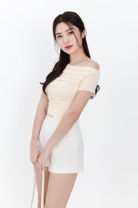 RESTOCKS | Casa Co-ord Highwaist Shorts in White RESTOCKS | Casa Co-ord Highwaist Shorts in White