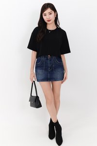 Danny Double Button Denim Skorts in Dark Wash