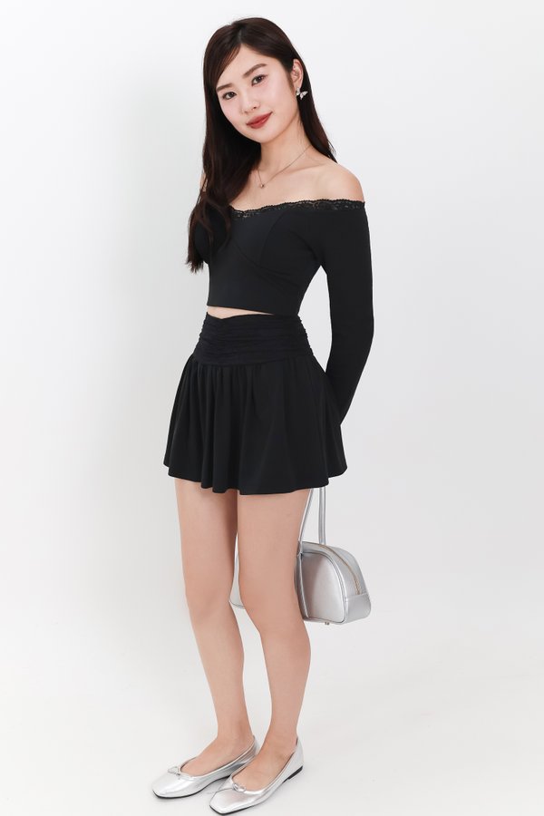 Lindsay Lace Offshoulder Co-ord Set in Black