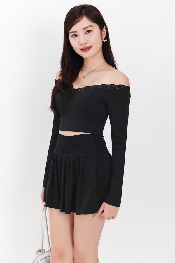 Lindsay Lace Co-ord Offshoulder Top in Black