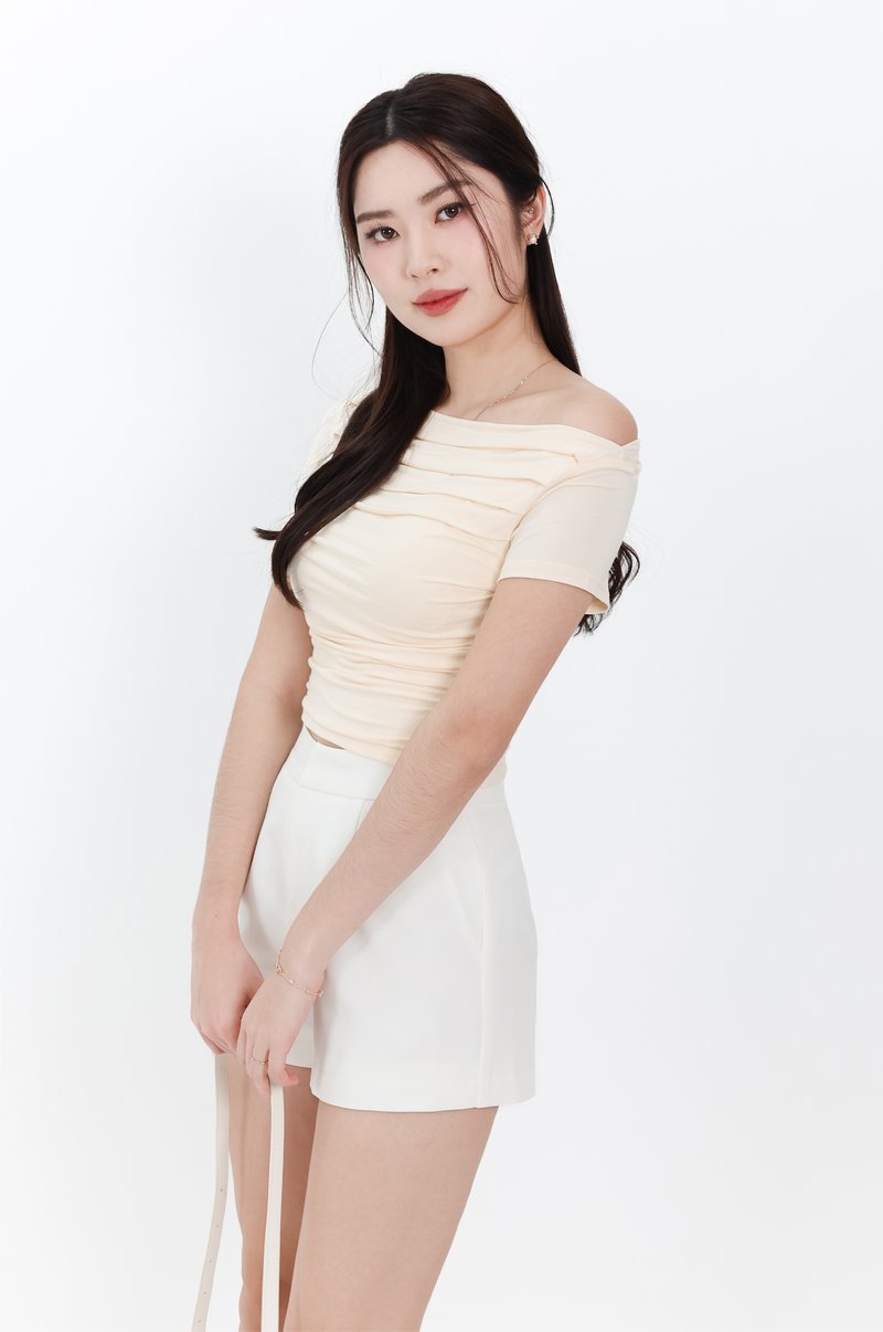 RESTOCKS | Casa Co-ord Highwaist Shorts in White