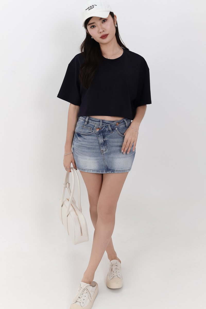 Brandy Boxy Cropped Tee in Navy