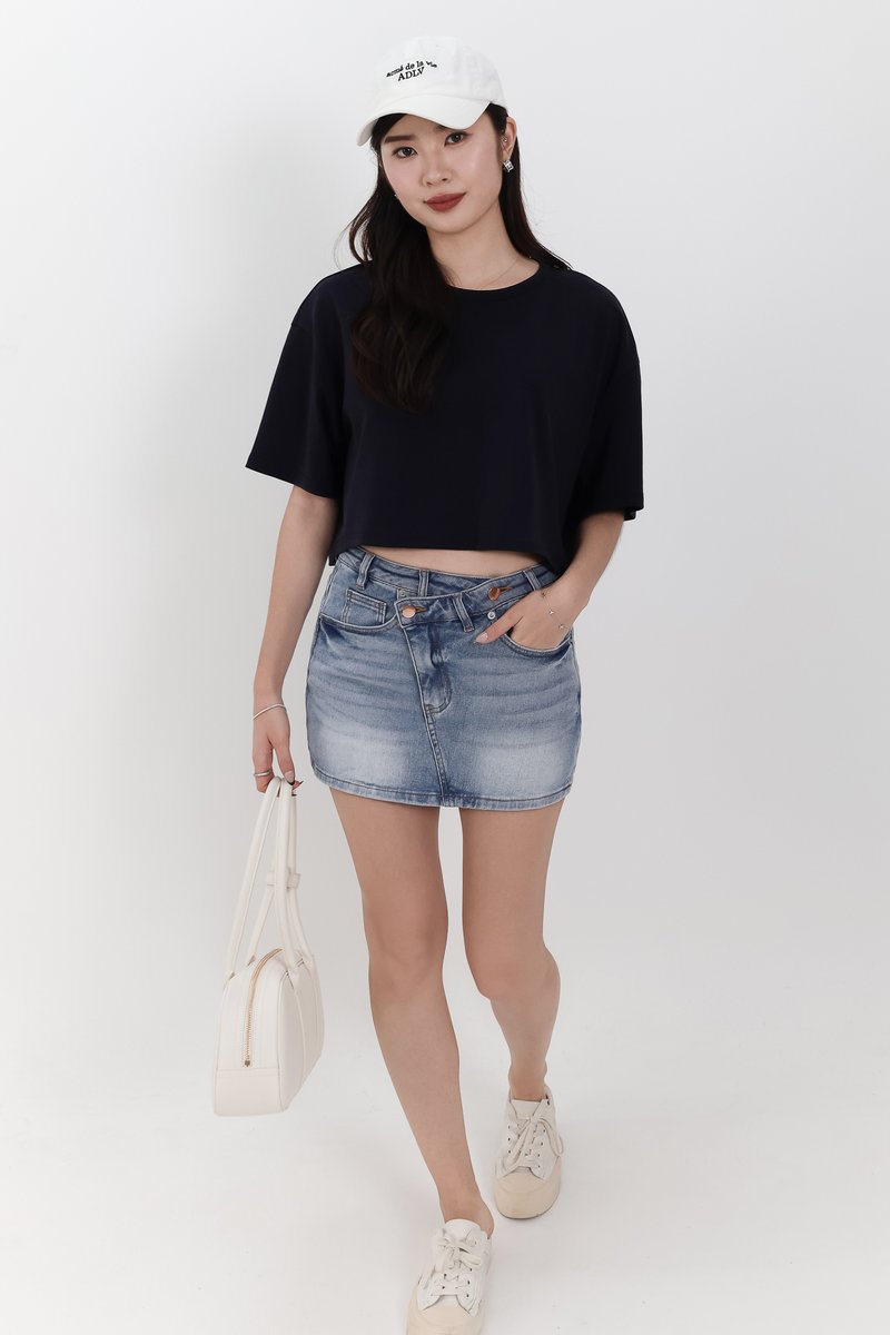 Brandy Boxy Cropped Tee in Navy