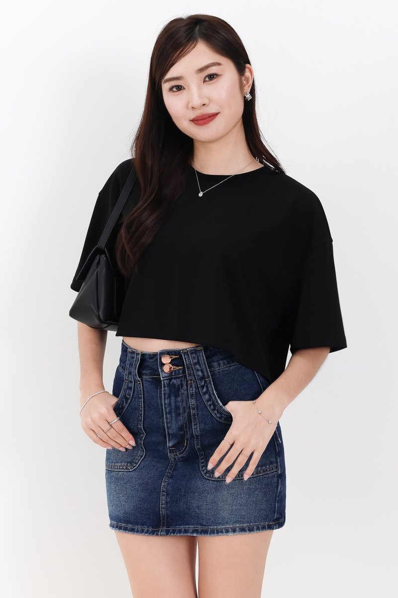 Danny Double Button Denim Skorts in Dark Wash