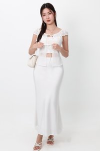 Clio Co-ord Set in White ( Petite Length )