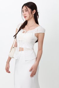 Clio Co-ord Set in White ( Petite Length )