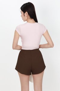 Bera Basic Ruched Tee in Pastel Pink