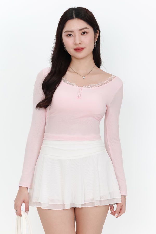 DEFECT | Lasey Lace Trim Sleeved Top in Light Pink in S DEFECT | Lasey Lace Trim Sleeved Top in Light Pink in S