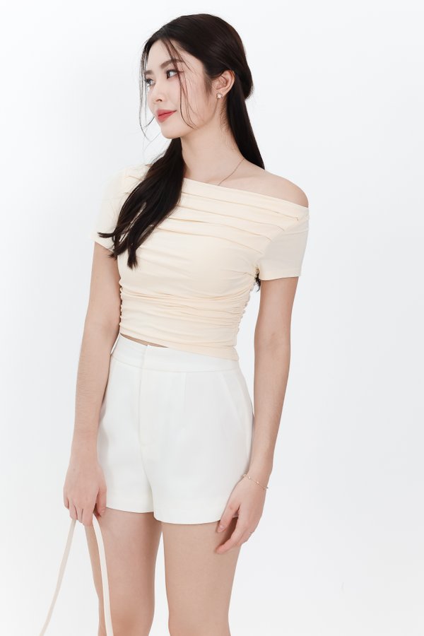 Ori One Shoulder Ruched Tee in Pale Yellow