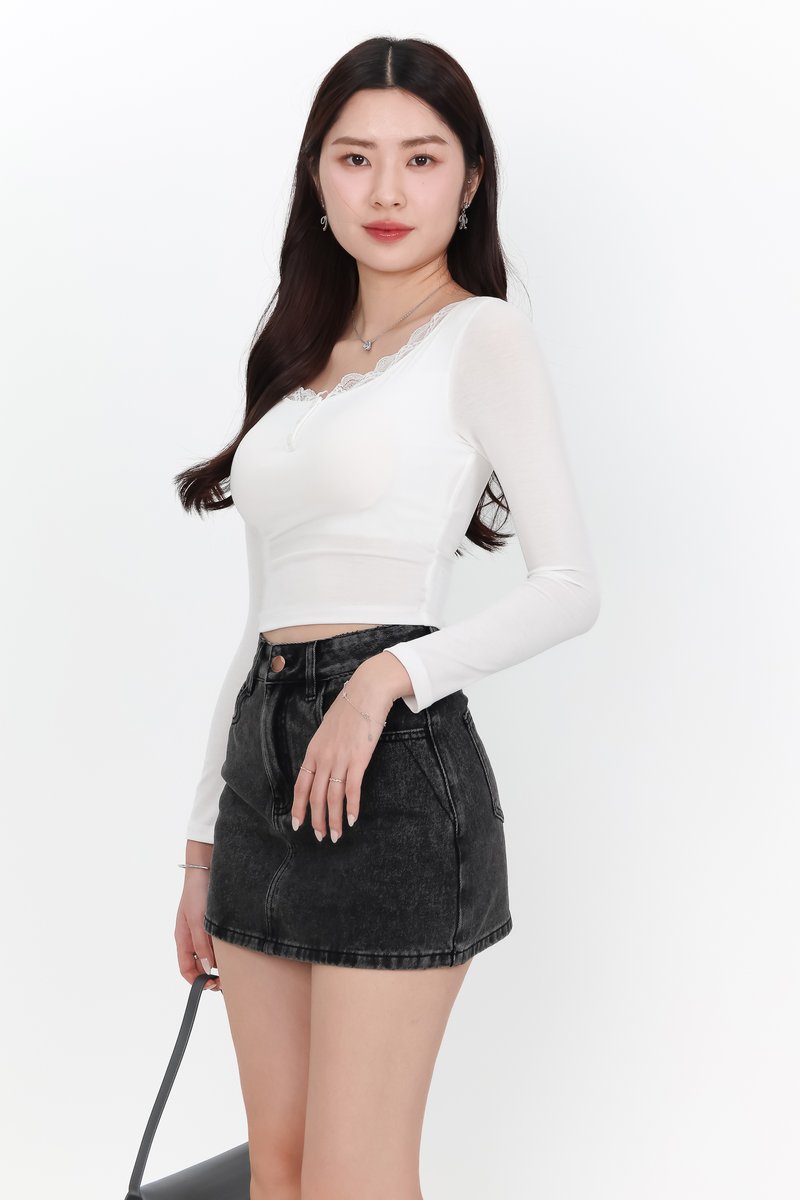 Lasey Lace Trim Sleeved Top in White