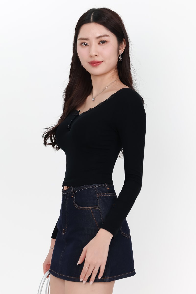 Lasey Lace Trim Sleeved Top in Black