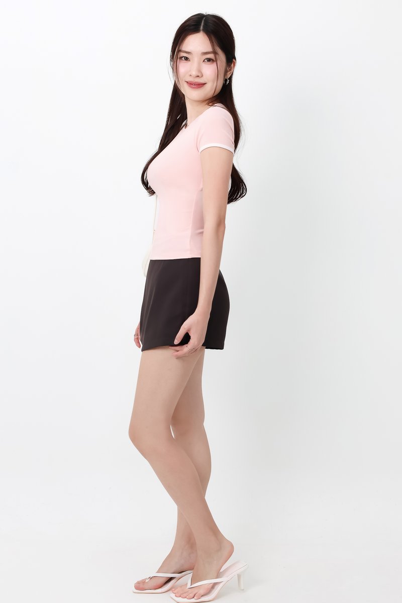 Corrine Contrast Trim Baby Tee in White x Pink