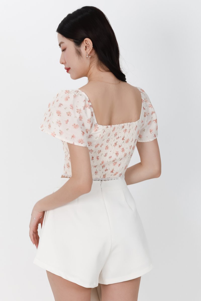 Felicia Floral Flutter Sleeve Top in Blush Pink