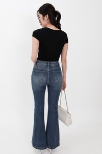 RESTOCKS | Fae Fit &amp; Flare Denim Jeans V2 in Dark Wash ( Regular Length )