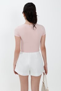 Rwella Ruched Round Neck Tee in Light Pink