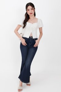 Fae Fit &amp; Flare Denim Jeans V2 in Very Dark Wash ( Petite Length )