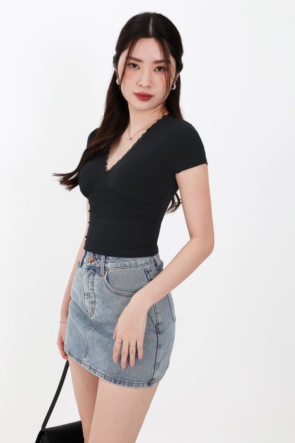Lenna Lace Trim Tee in Black