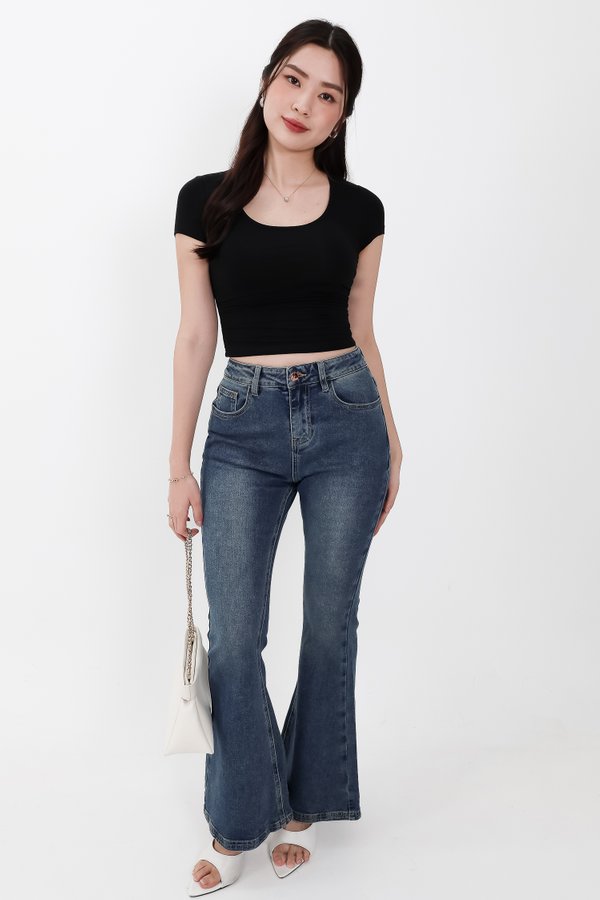 DEFECT | Rwella Ruched Round Neck Tee in Black in S