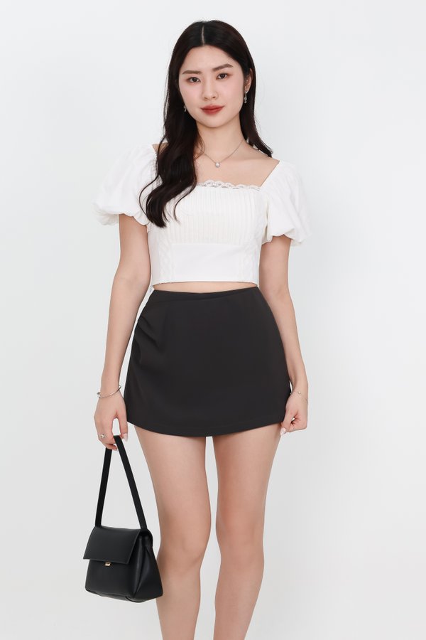 Pamela Pleated Puffy Sleeved Top in White Pamela Pleated Puffy Sleeved Top in White
