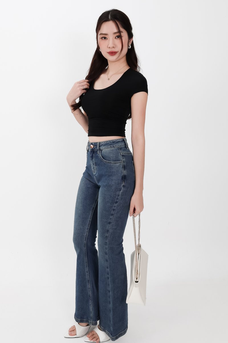 Rwella Ruched Round Neck Tee in Black