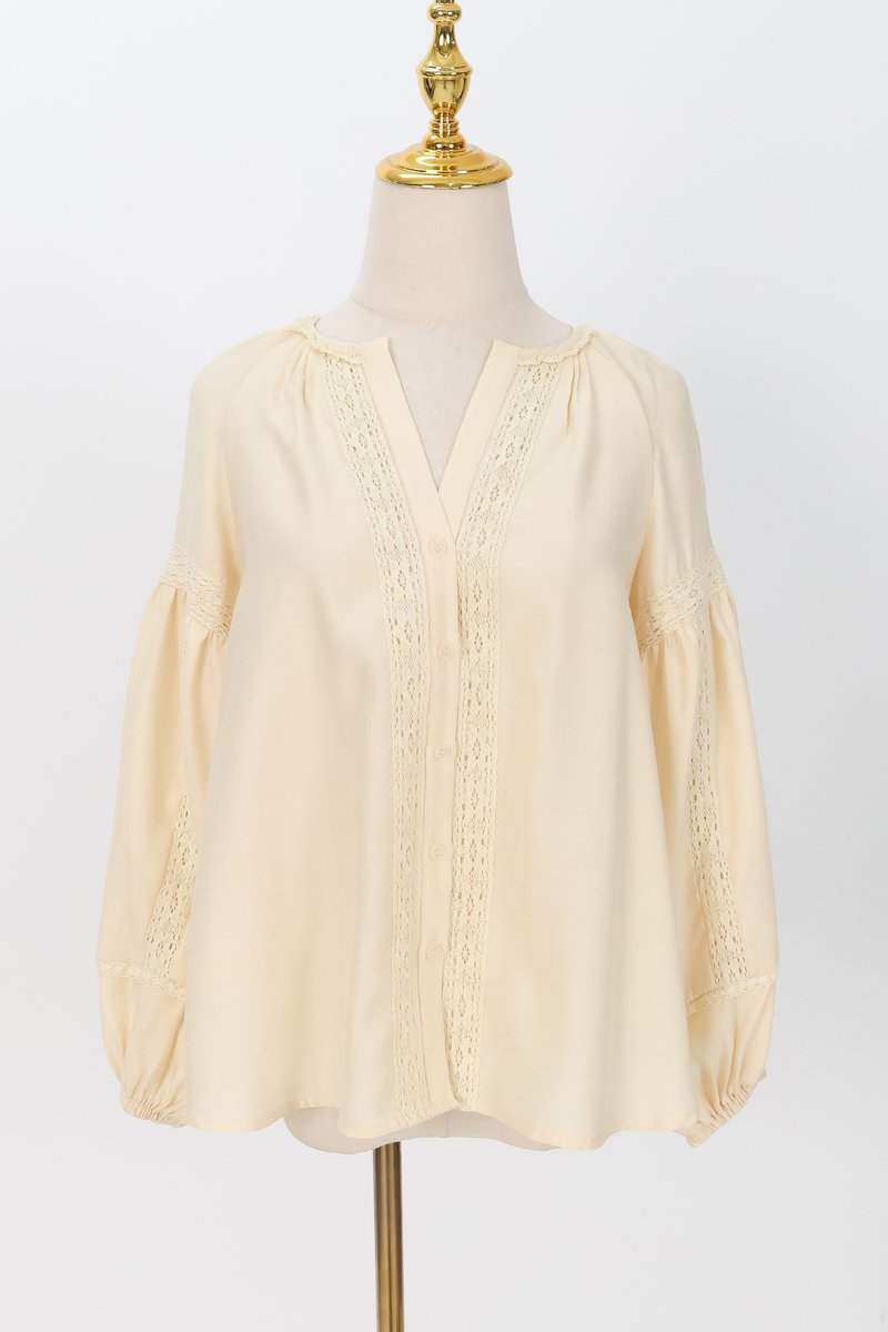 SALE EXCLUSIVE | Cindy Crochet Sleeved Top in Pale Yellow