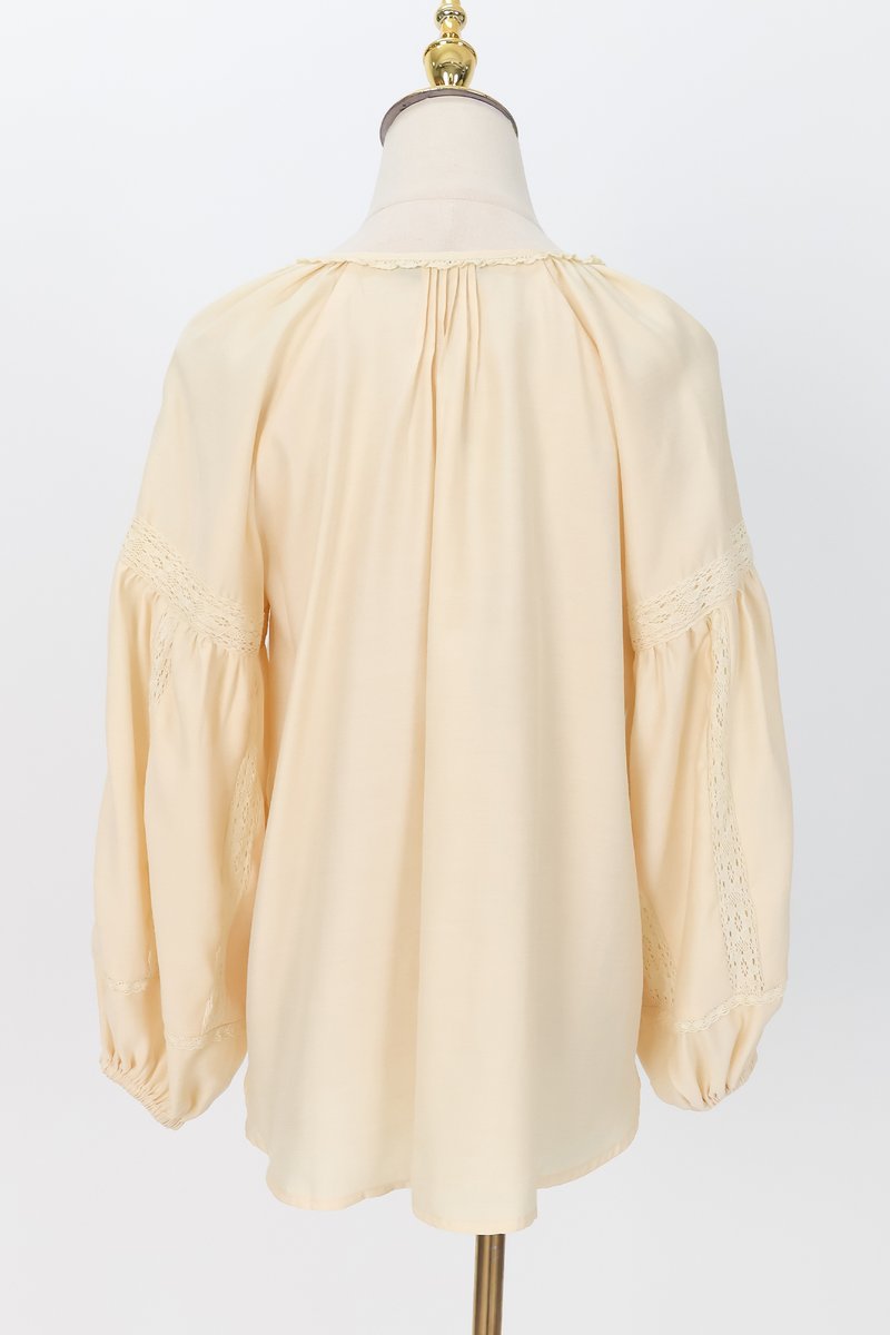 SALE EXCLUSIVE | Cindy Crochet Sleeved Top in Pale Yellow