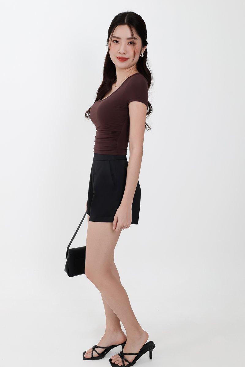 Rwella Ruched Round Neck Tee in Dark Brown