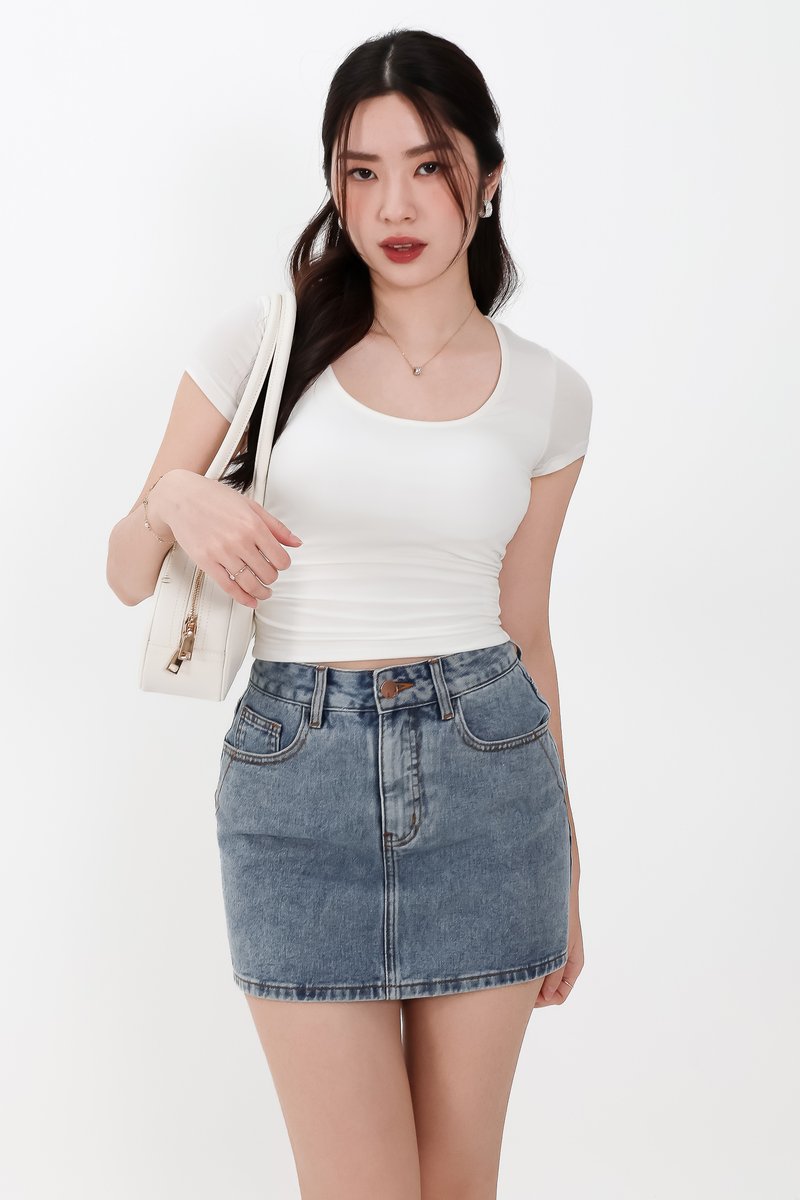 Rwella Ruched Round Neck Tee in White