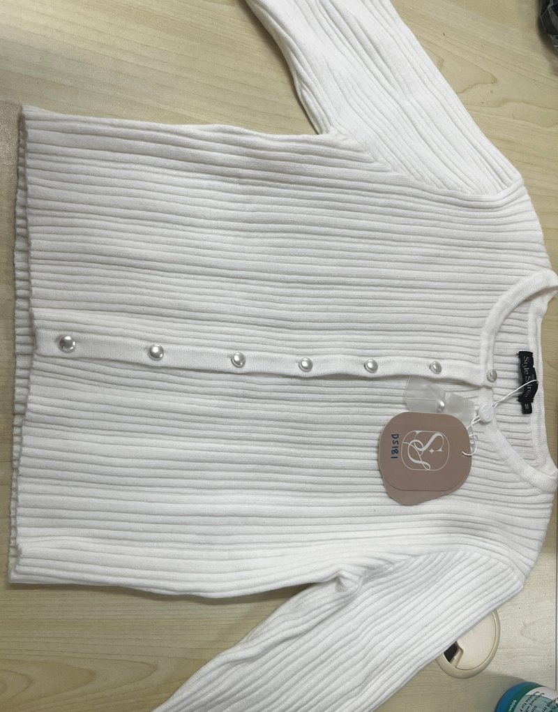 DEFECT | Briella Button Up Knit Cardigan in White in M